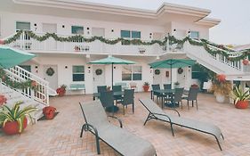 Southwinds Inn By The Gold Nests